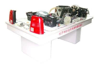 SG-DQ16 智能型帕薩特B5全車電路電器實(shí)習(xí)臺(tái)(常見故障24例)