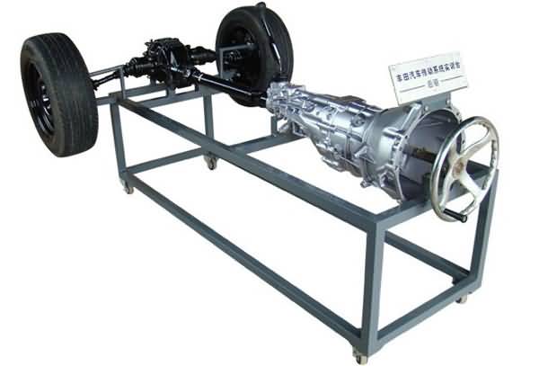 SG-DP005汽車動(dòng)力傳動(dòng)系統(tǒng)實(shí)訓(xùn)臺(tái)（后驅(qū)動(dòng)式）