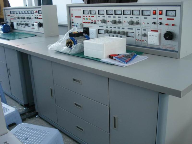 SG-855G通用電工、電子、電拖實驗與技能實訓考核實驗室成套設備(圖2) SG-855G通用電工、電子、電拖實驗與技能實訓考核實驗室成套設備(圖2)