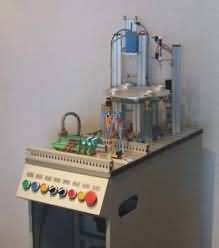 SGRX-1-8柔性生產(chǎn)機(jī)電一體化實(shí)訓(xùn)及鑒定設(shè)備(圖6) SGRX-1-8柔性生產(chǎn)機(jī)電一體化實(shí)訓(xùn)及鑒定設(shè)備(圖6)