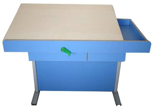 SG-Ⅲ型豪華型工程制圖實(shí)驗(yàn)室設(shè)備(圖3) SG-Ⅲ型豪華型工程制圖實(shí)驗(yàn)室設(shè)備(圖3)